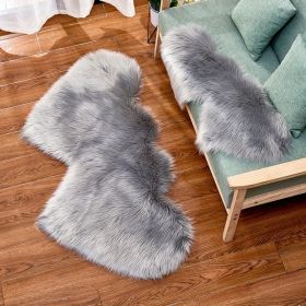 1pc Soft and Fluffy Heart Shaped Faux Sheepskin Rug for Girls Bedroom and Home Decor (Color: Grey)